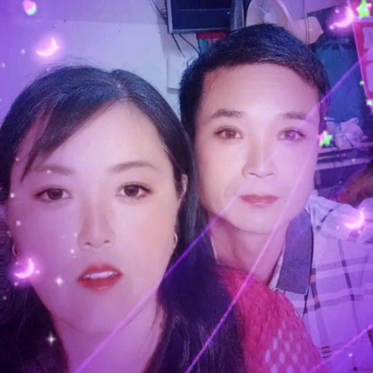 幸福一家🌹🌹🌹