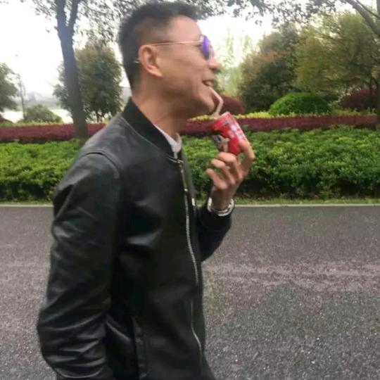 切克闹（闹闹）