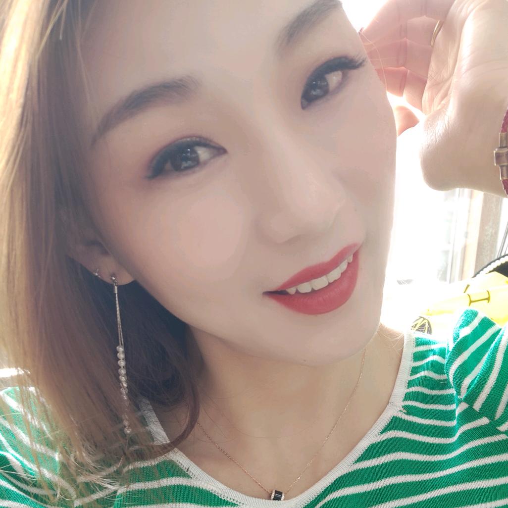 81年的黑白小妖（请勿连赞）