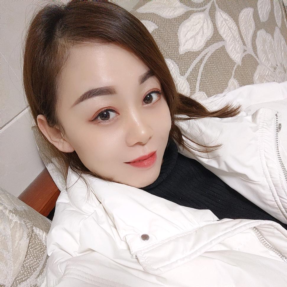 鑫依偌女装工厂直销
