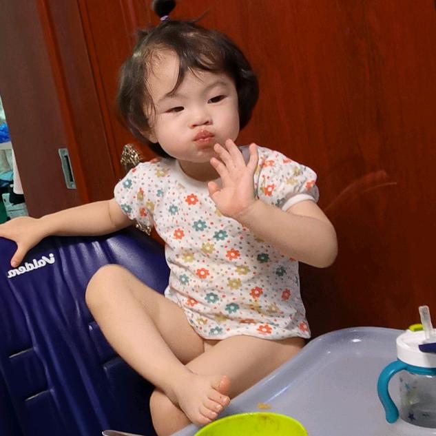 熙熙童装店小马哥童装