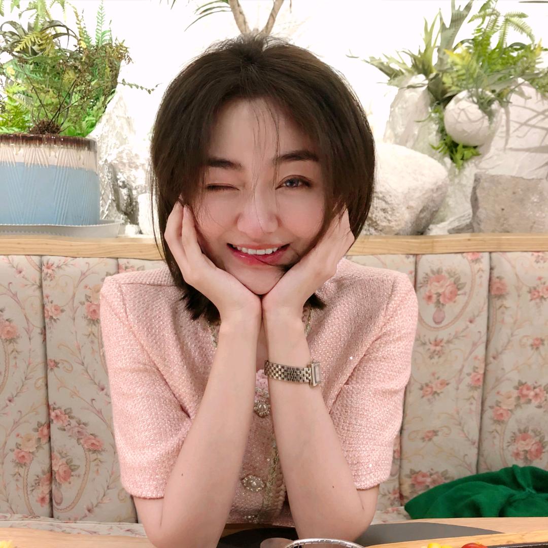 丽