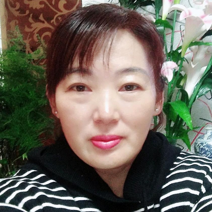 东北麻辣烫《两个孙女的奶奶》