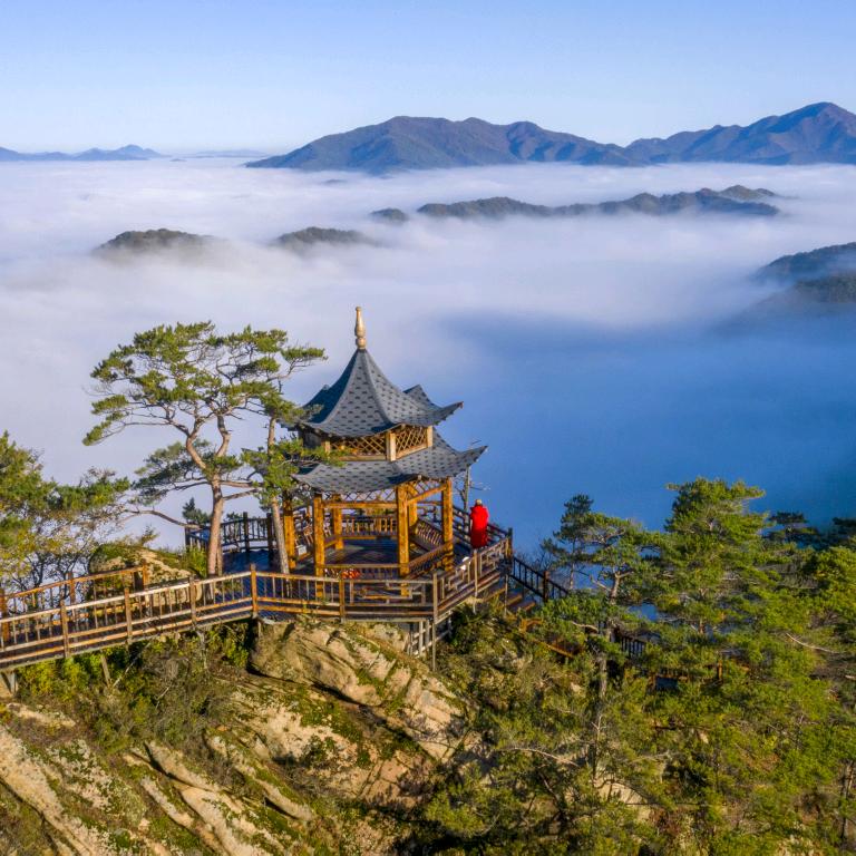 辽宁大石湖老边沟风景区