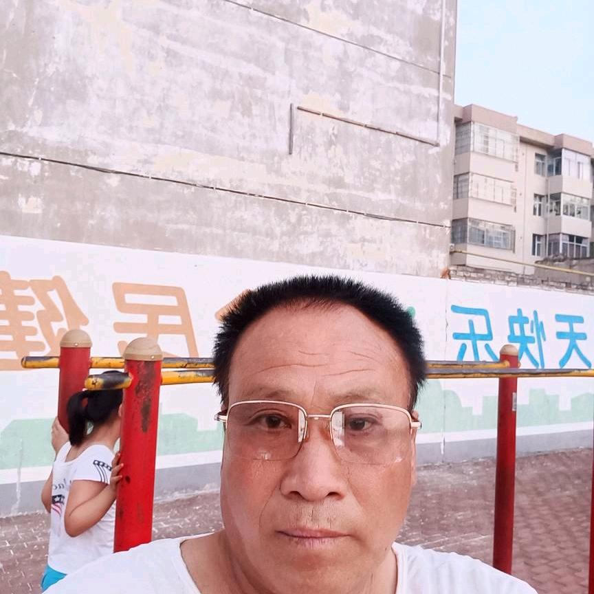 冯中一帆风顺