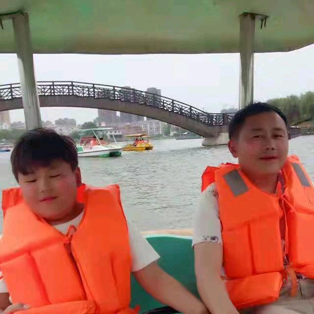 方成志