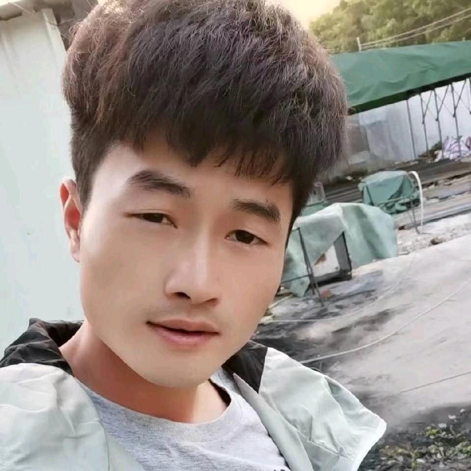 努力挣钱吧。已经不年轻了。