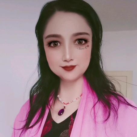 高姿态的女人