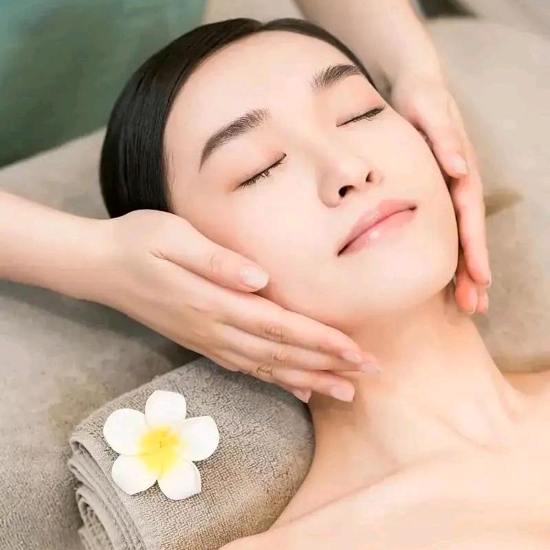 女人至爱科技美容中心