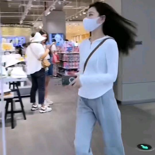 赞赞妈咪