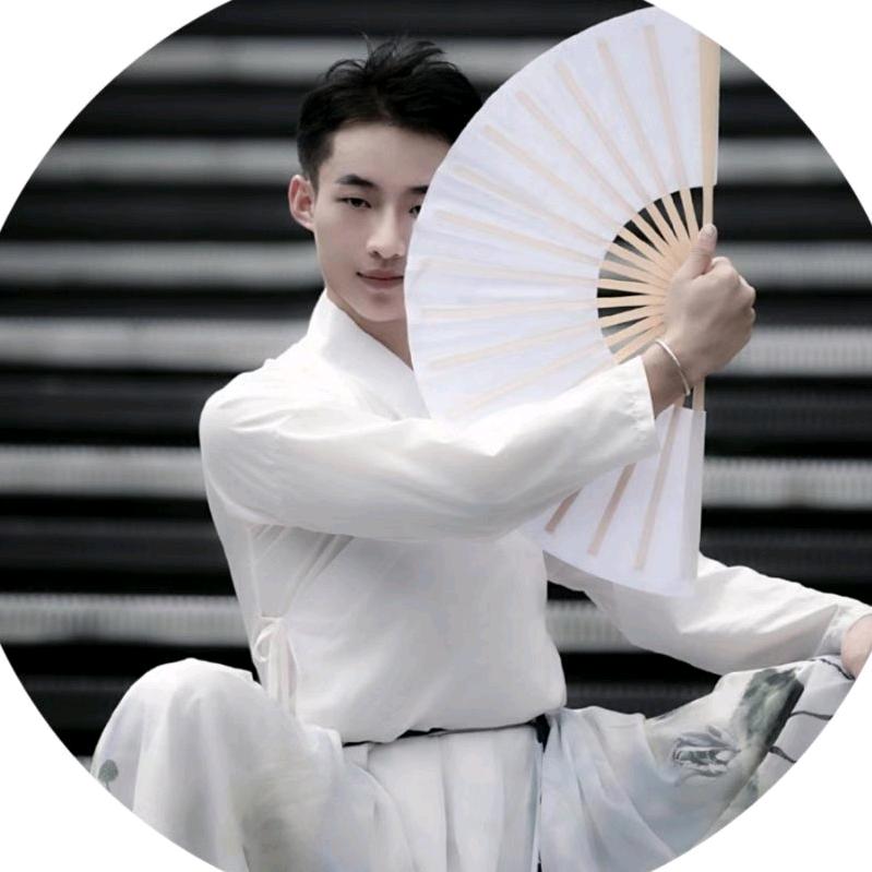 @文文~舞者