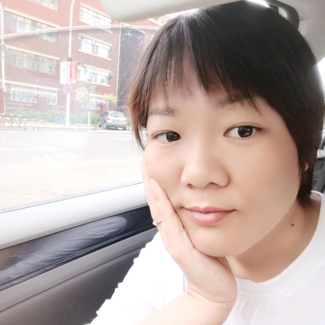 利通二手车慧慧