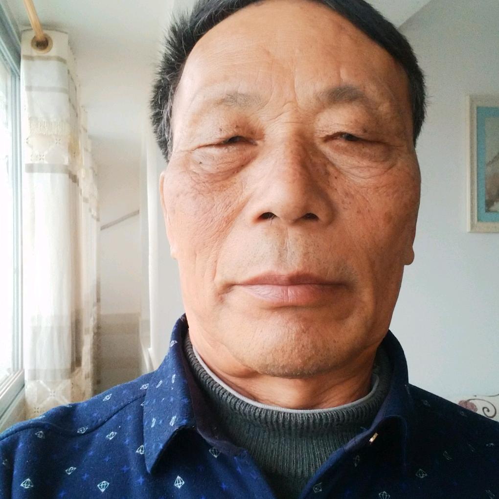 楊臣信