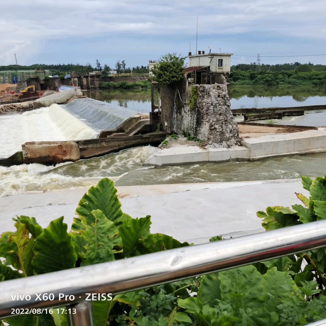 幸福快乐一家人