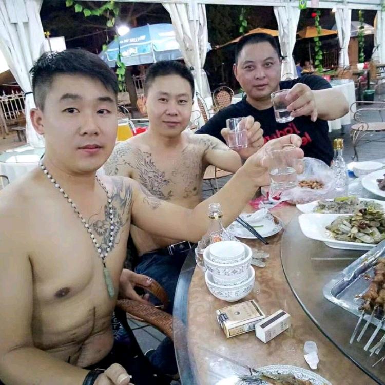 ꫛ🐇₁₉⁸⁷ᰔᩚ᭄꯭庞ꦿ ᪲࿐