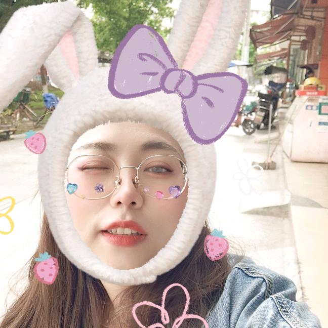 卖干杂的田小璐
