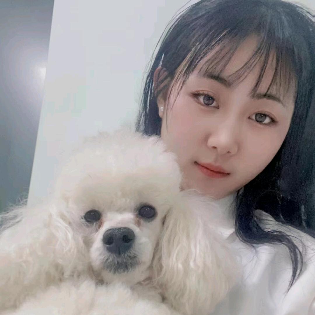 泰迪六子家的园长