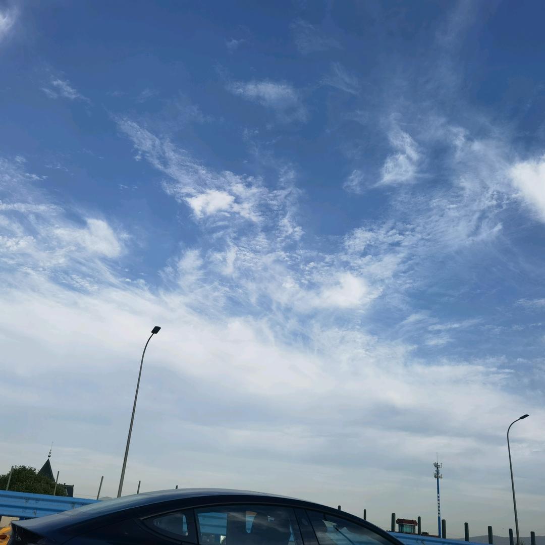 🌈🌈晴天里微风