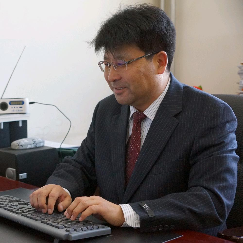 白斯古冷