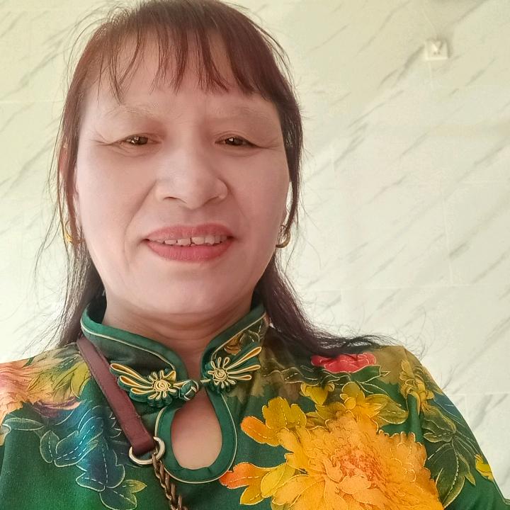 用户7078895251650。 余杏花