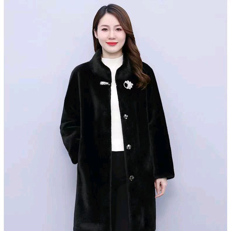 四季盛衣心衣依服饰优选