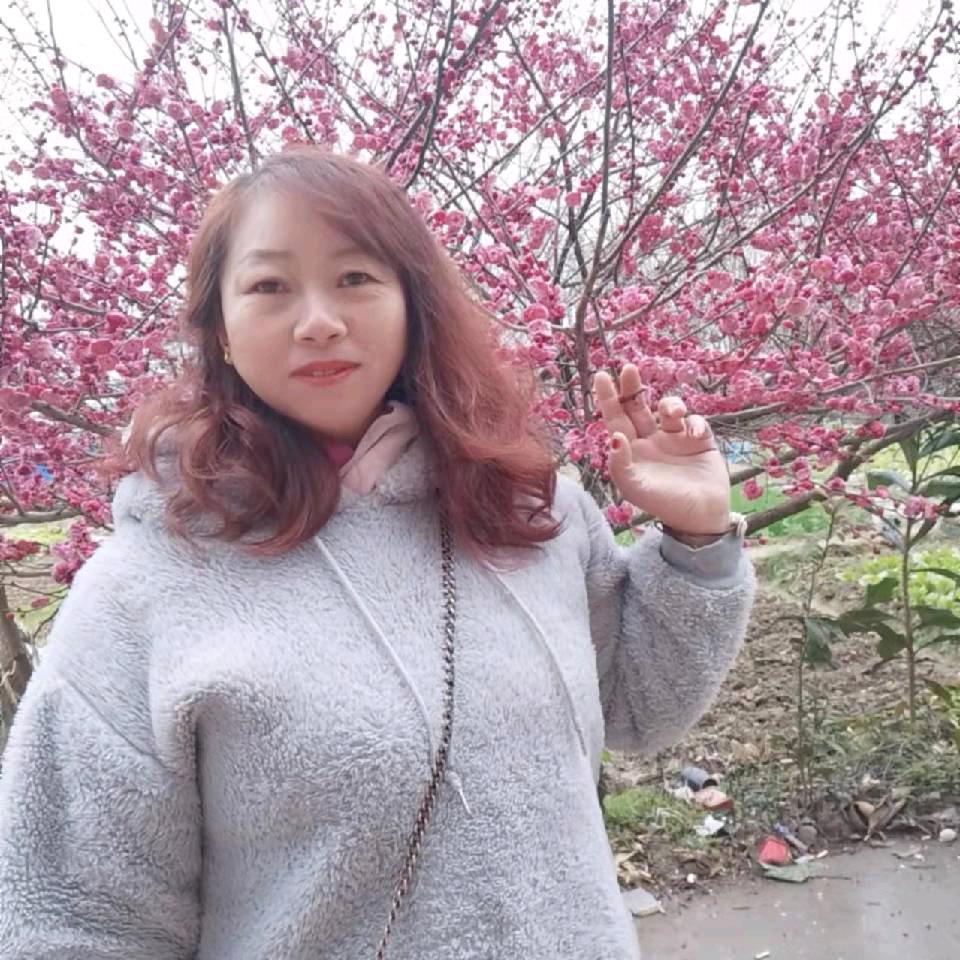 减肥中，不瘦30斤决不改名字