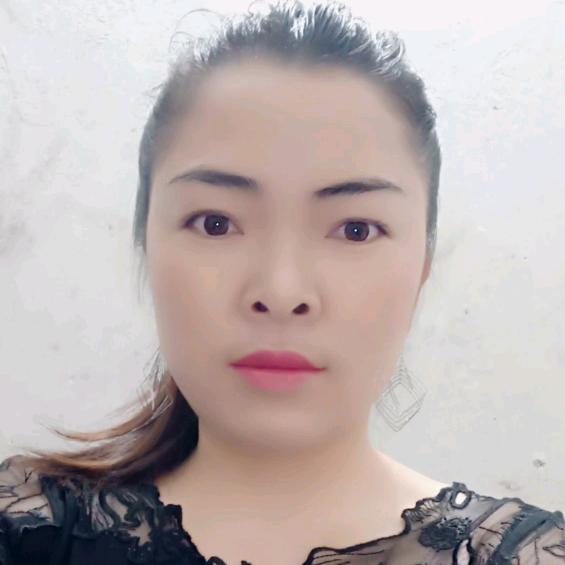 贵州辣妈熟食喂养黑土猪跑山鸡