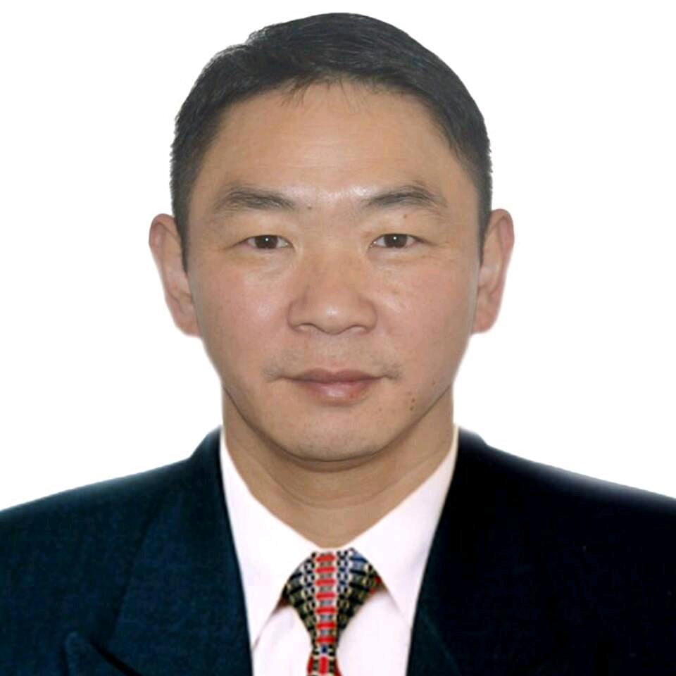 杨现彬是鸟语花香的大儿子