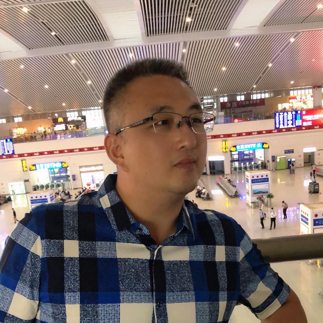 爱唱歌的周公子