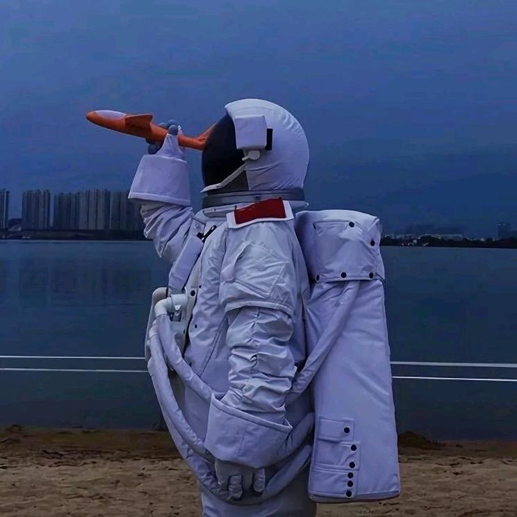 陳