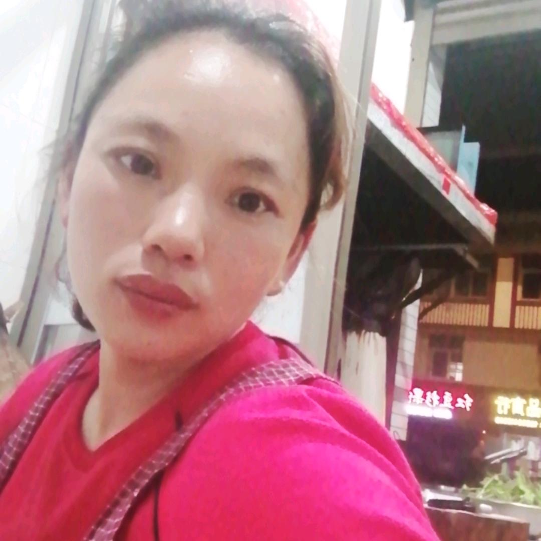 农家菜厨娘
