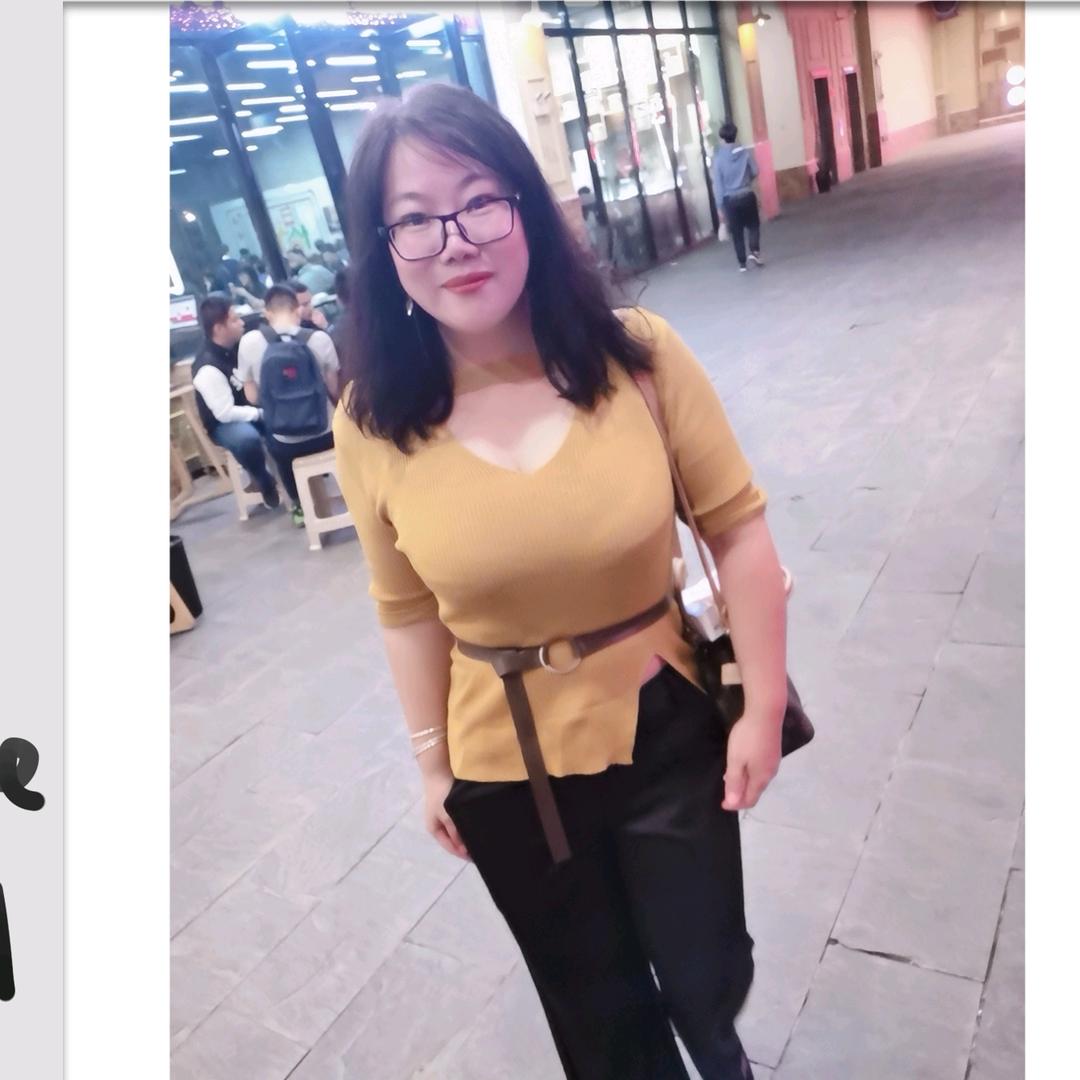 小胖爱吃肉
