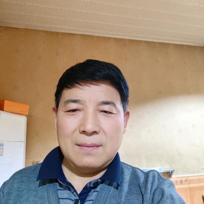 何成平