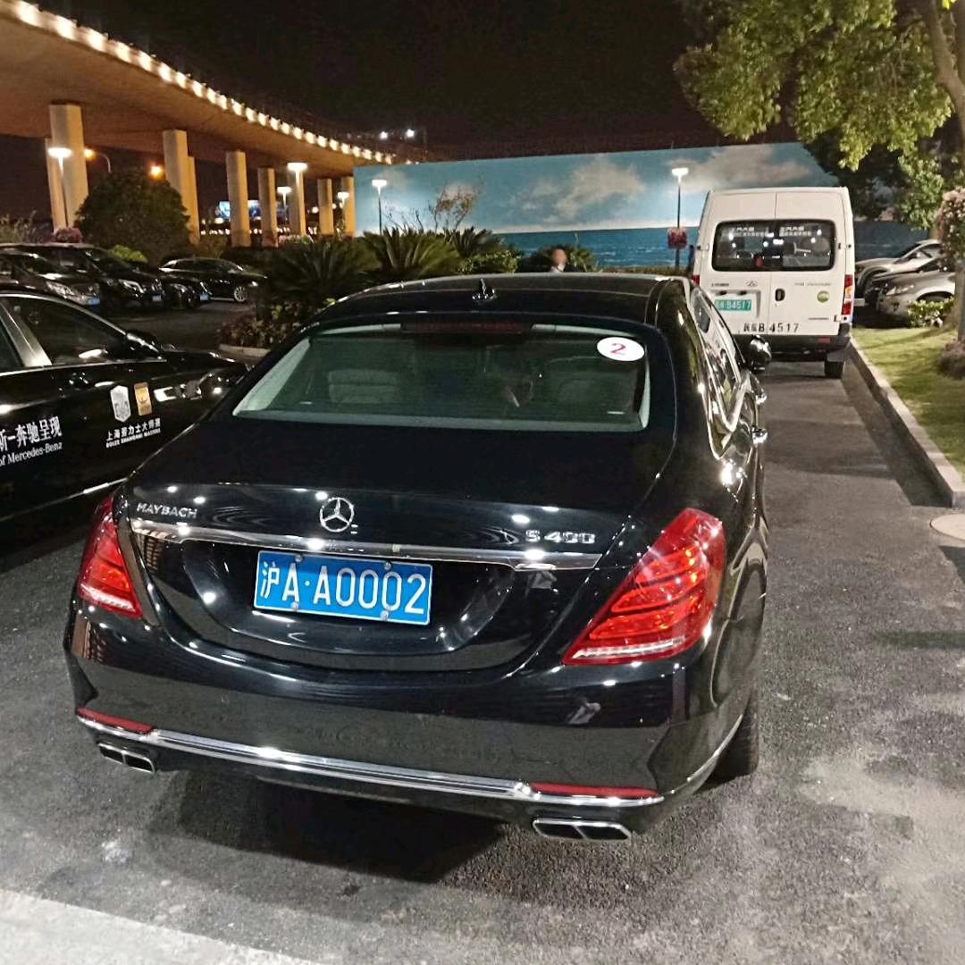 许久不见的圣诞哥哥头像