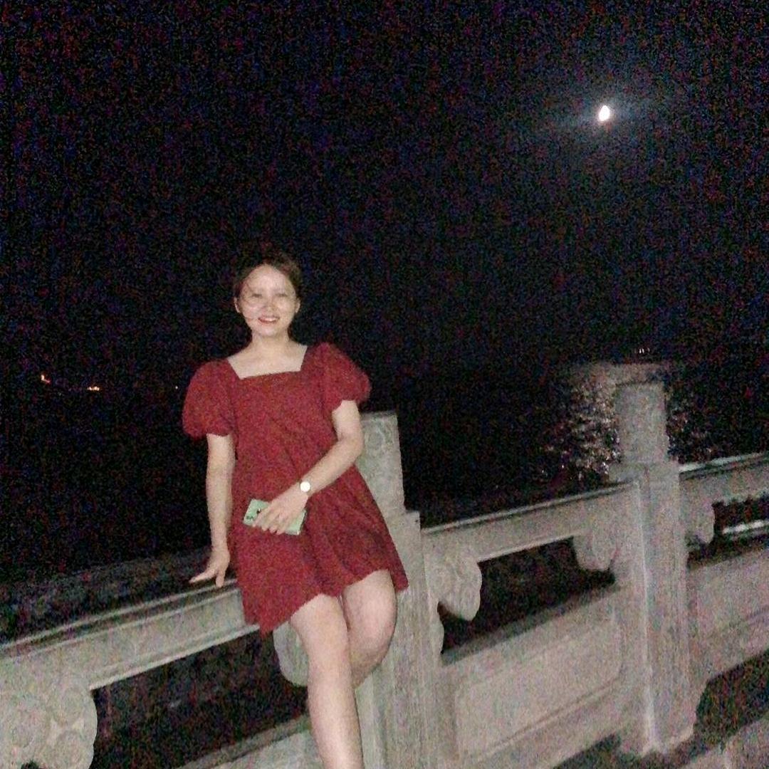 董小姐。