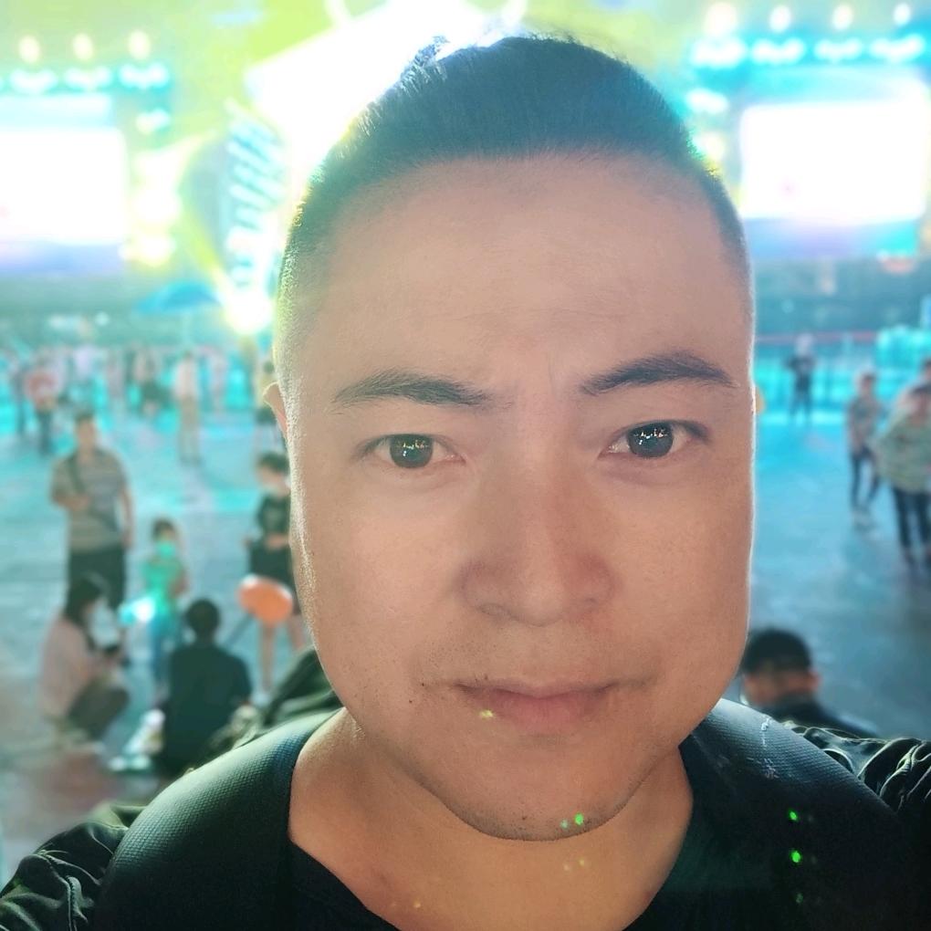 李老师文艺创作中心