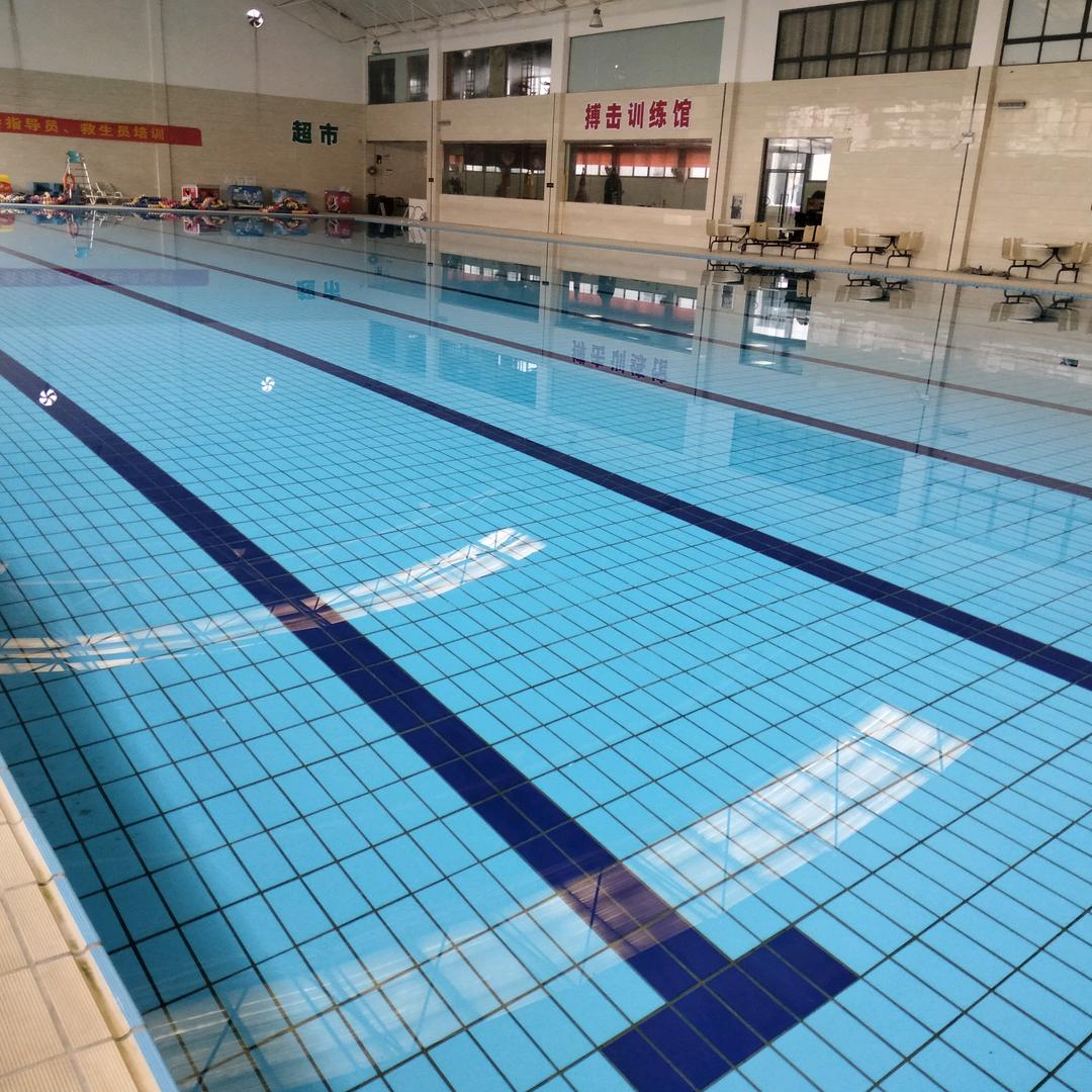 星锐健身游泳馆李立庭教练