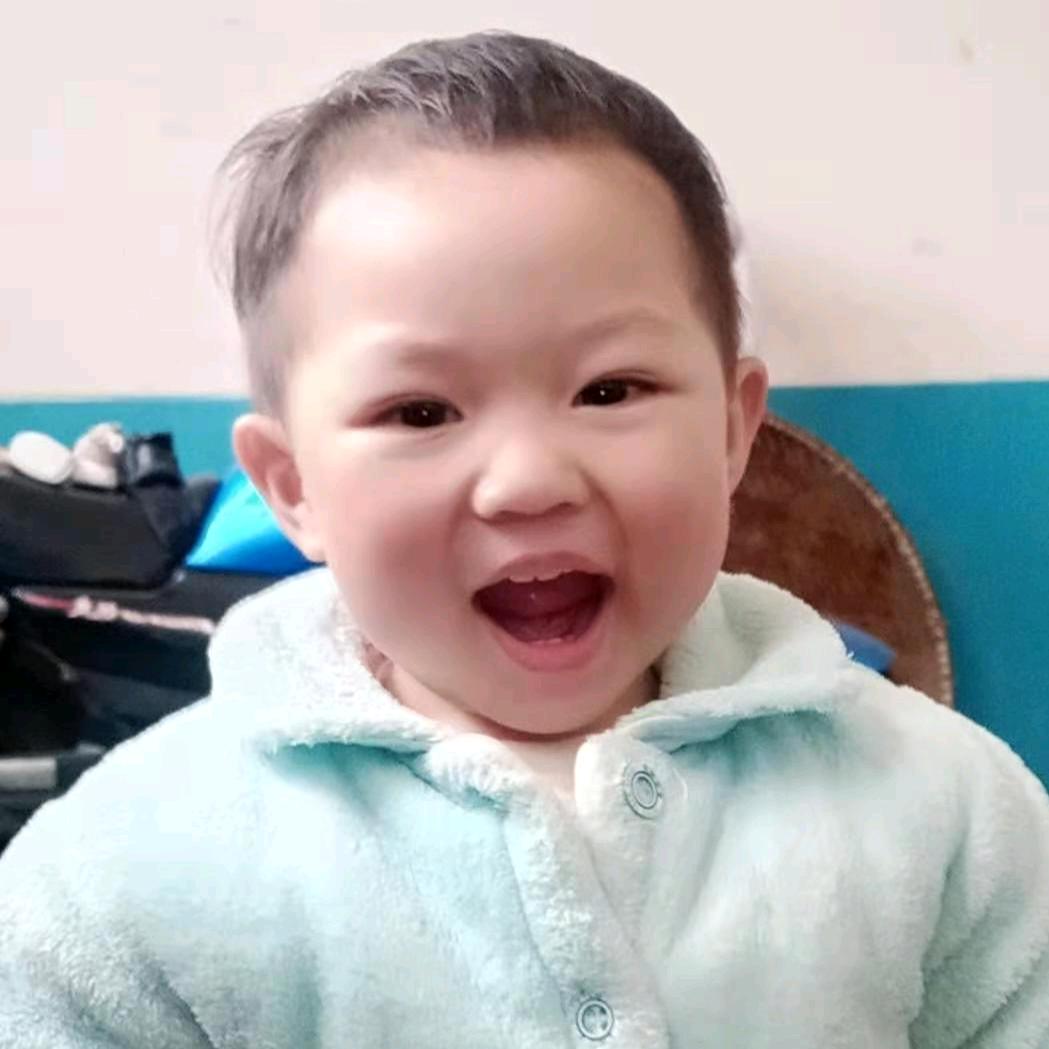 .幸福一家人