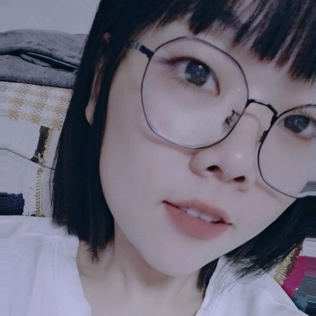 大菁吖🎊