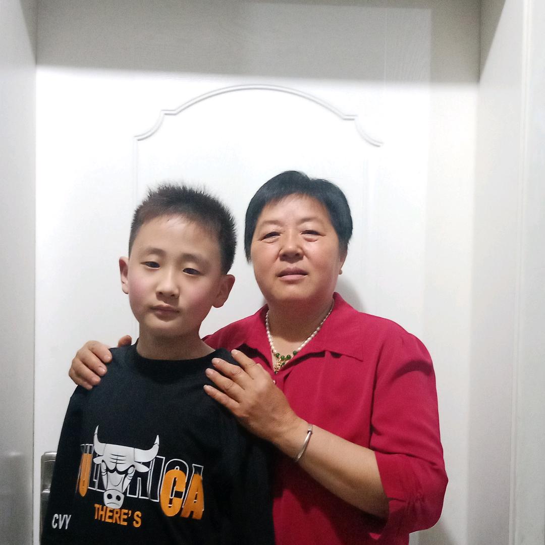 乐乐奶奶