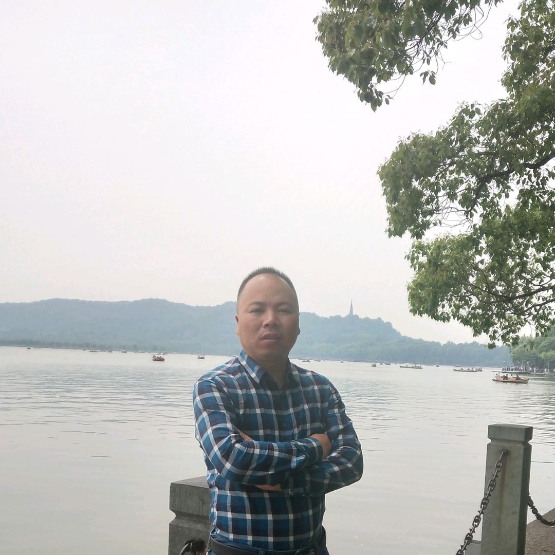 厉记海鲜面