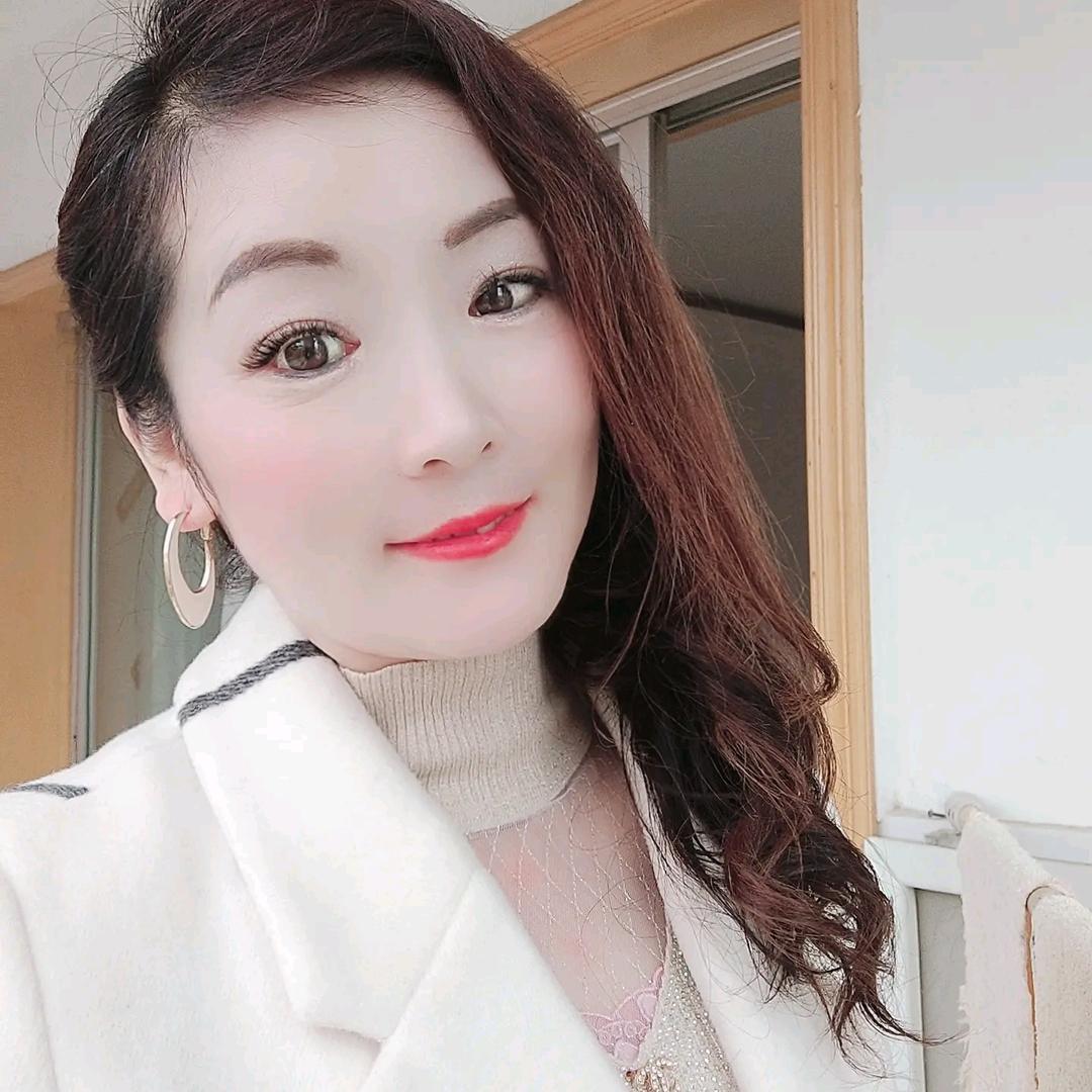 王姐爱跳舞（19：00开播）