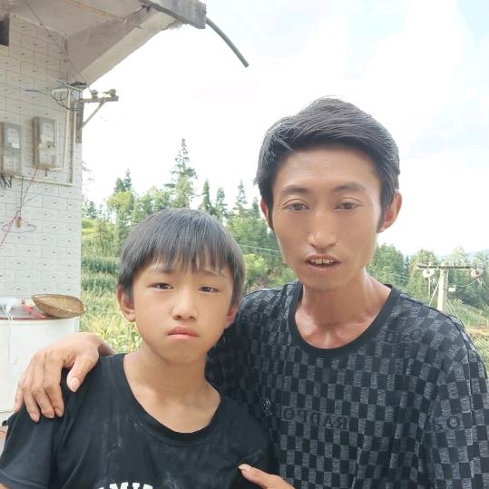 刘仕科加油