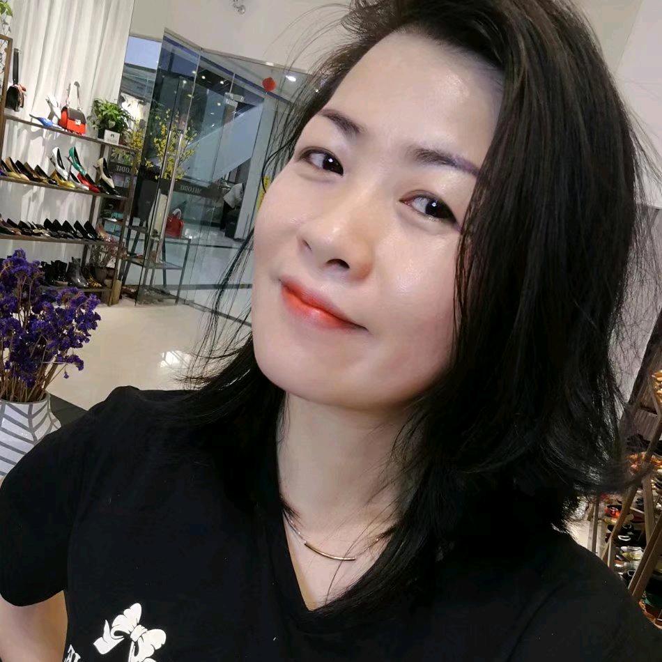 湛江麦露迪女装集合店