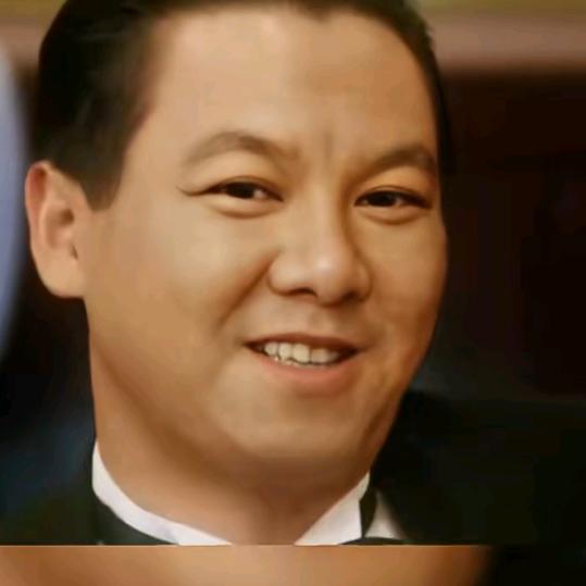 大叔想变小哥哥😘😆