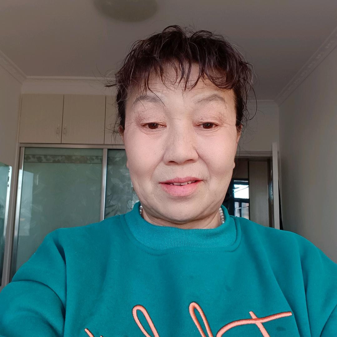 侯