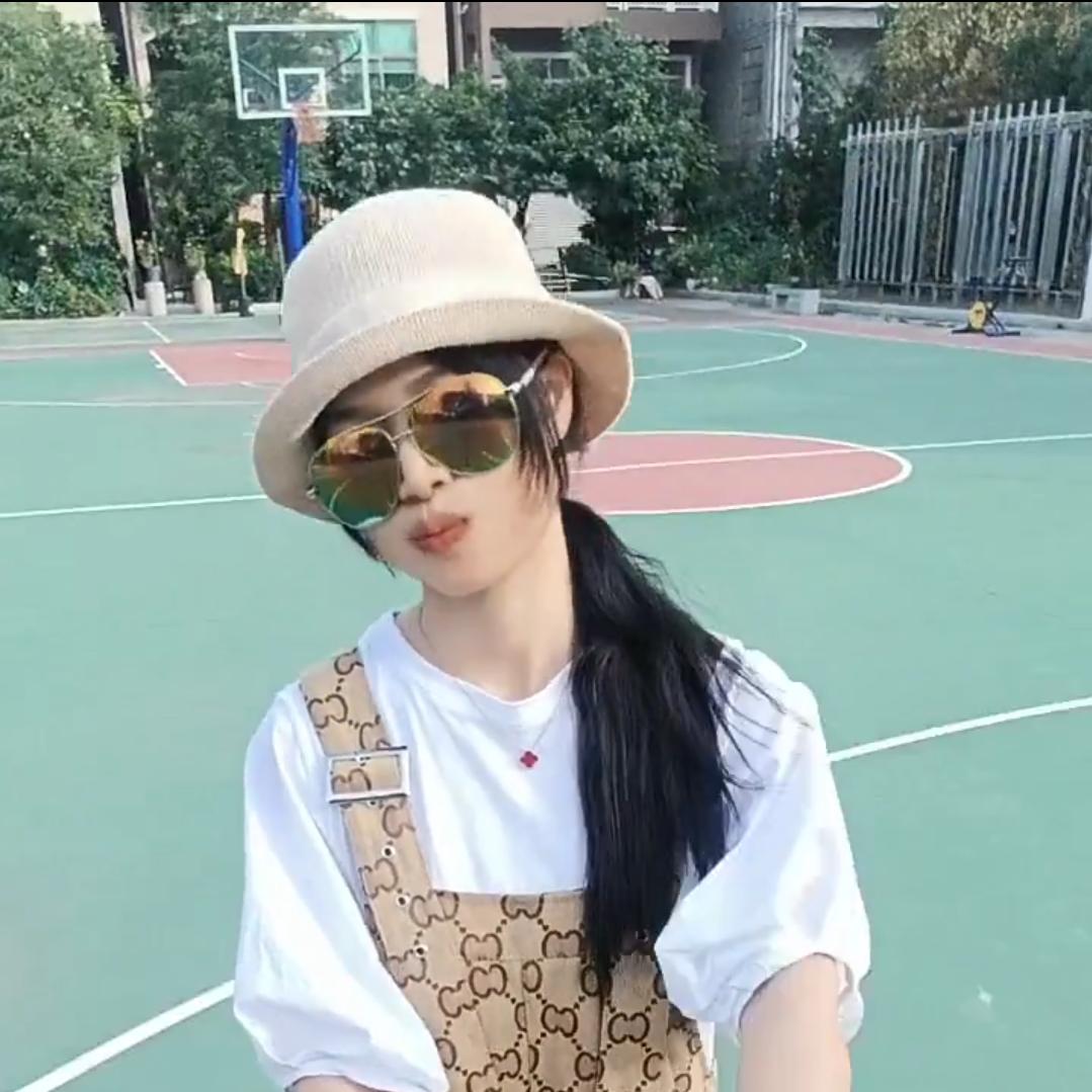 甘宝贝😜
