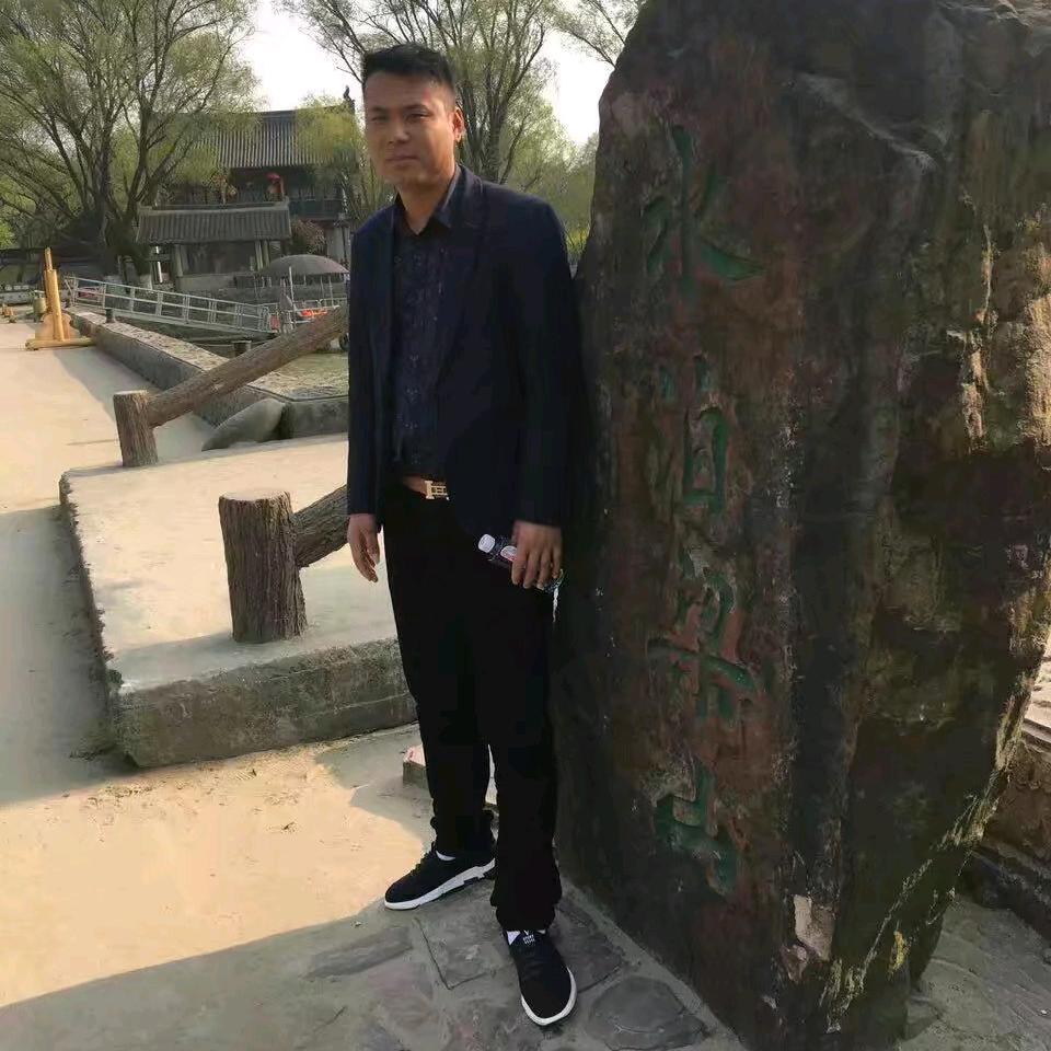 川辉