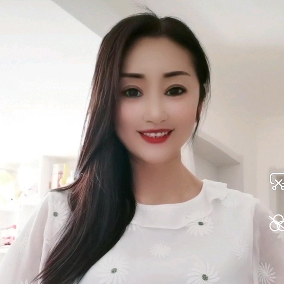 小 伟