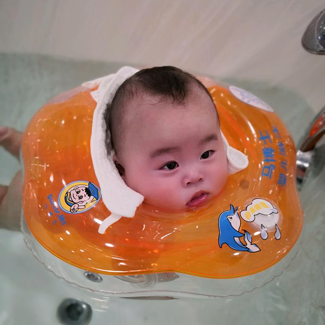灯泡